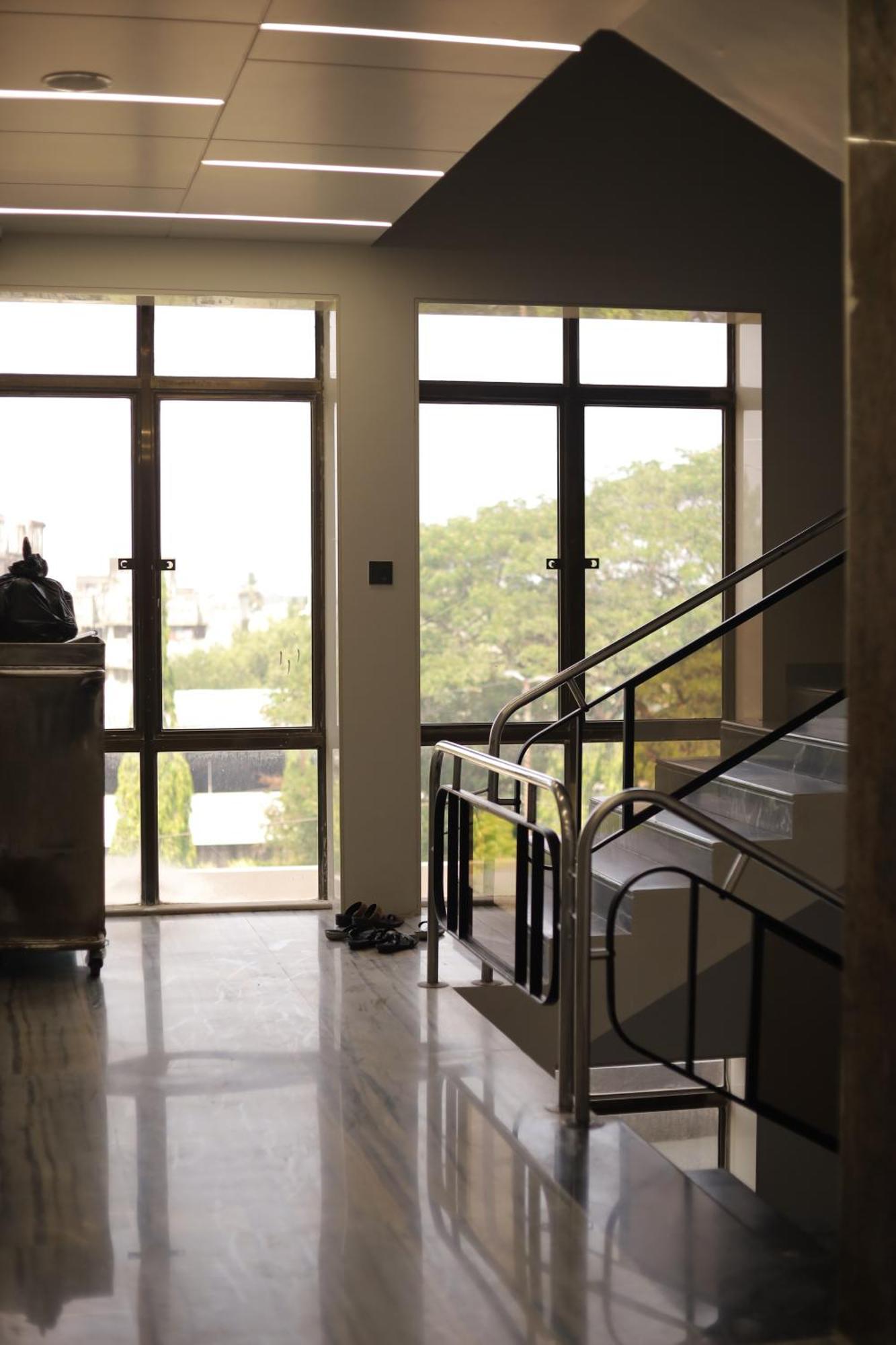 Hotel Statusinn, Ichalkaranji Екстериор снимка