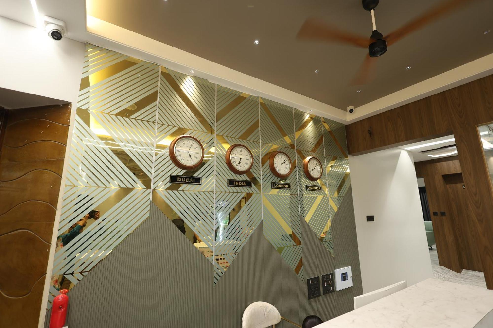 Hotel Statusinn, Ichalkaranji Екстериор снимка